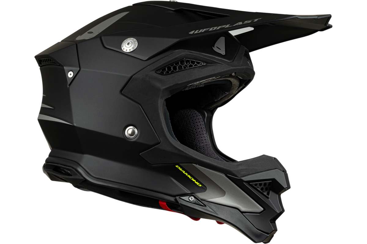 Casco de motocross UFOplast DIAMOND™ ♦ NEGROmatte