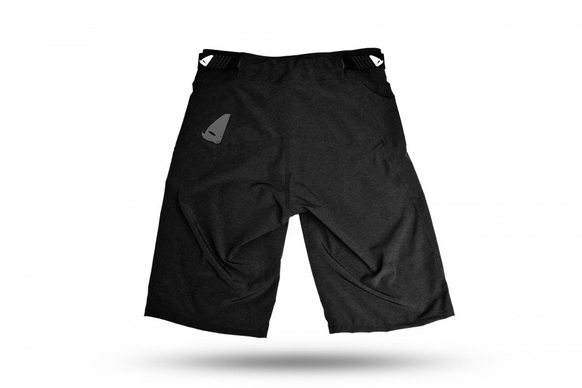 Shorts METZ UFOplast™ para MTB o E-Bike  • NEGRO